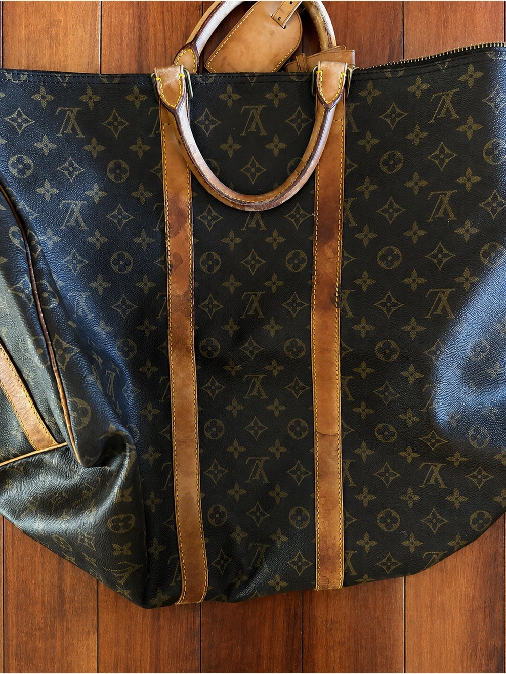 Louis Vuitton Monogram Canvas Keepall Duffel Bag in Brown and Tan - Picture 4 of 6
